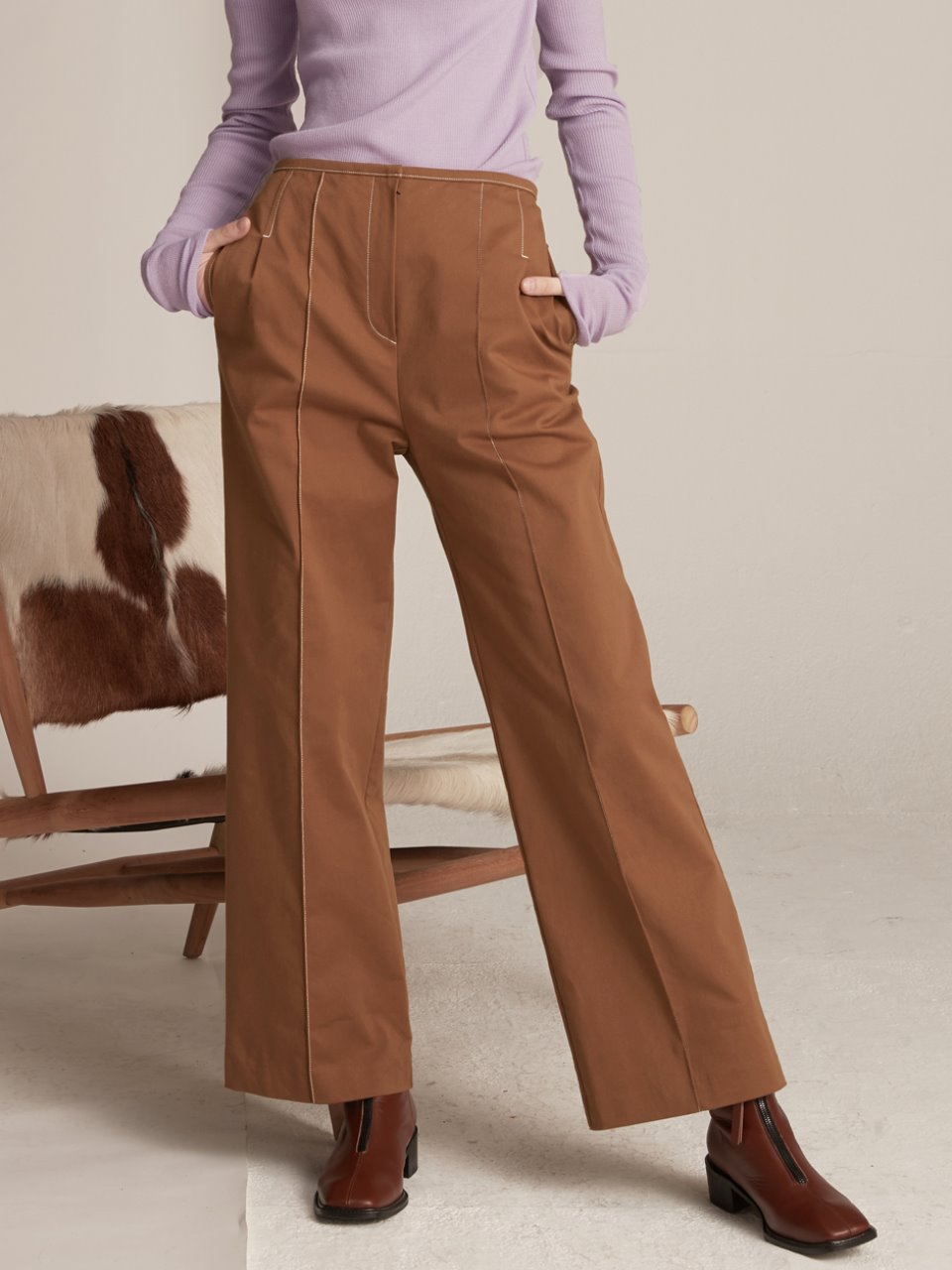 Pin-tuck Stitched Pants - Brown
