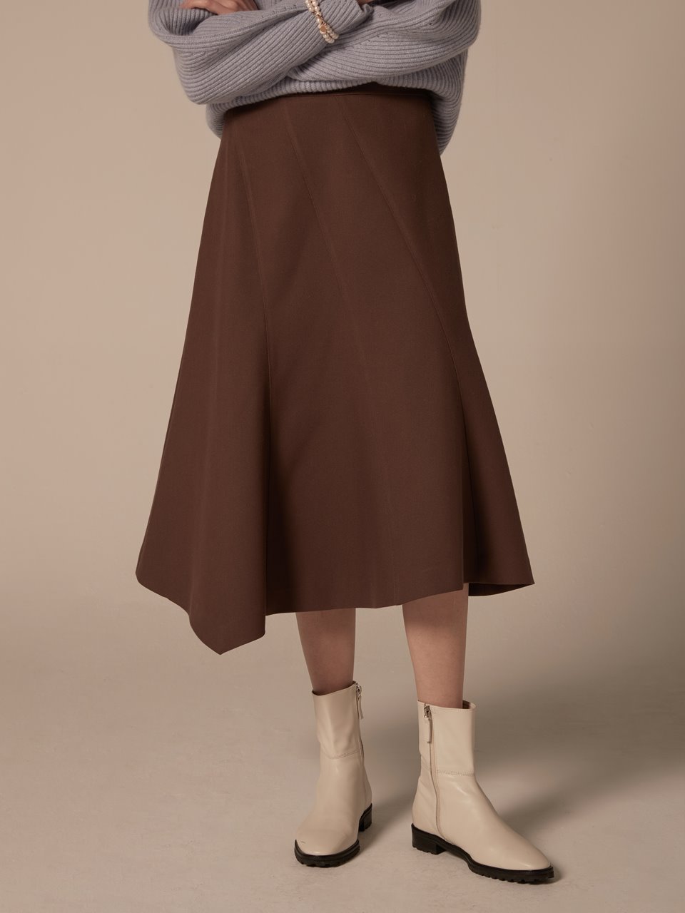 Diagonal cut skirt - Brown