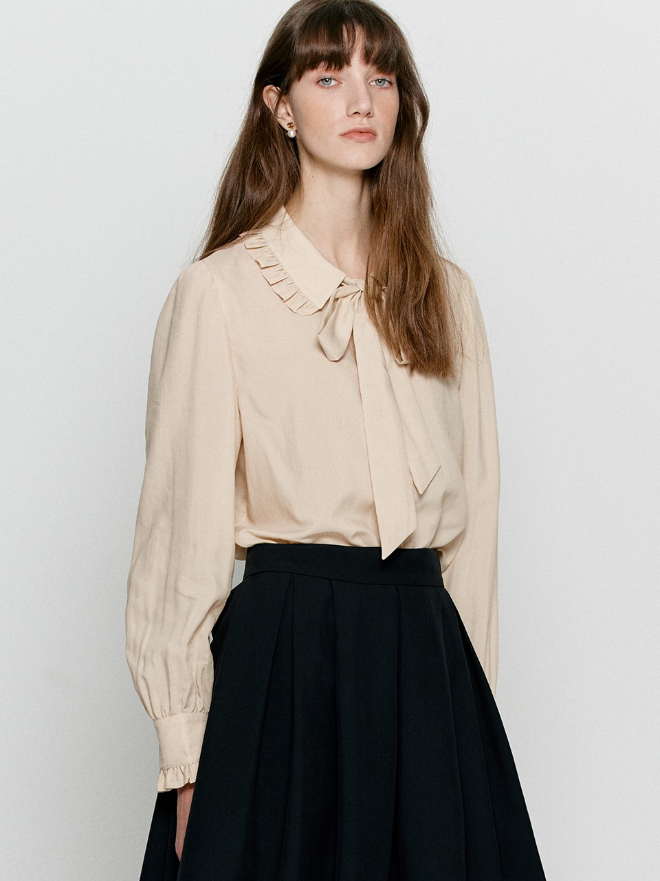 Scarf frill blouse - Sand beige