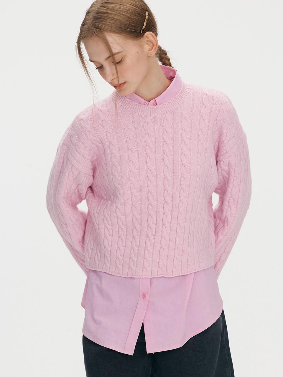Back point cable knit - Baby pink