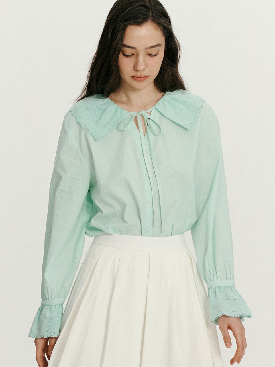 Lace ruffled neck blouse - Mint